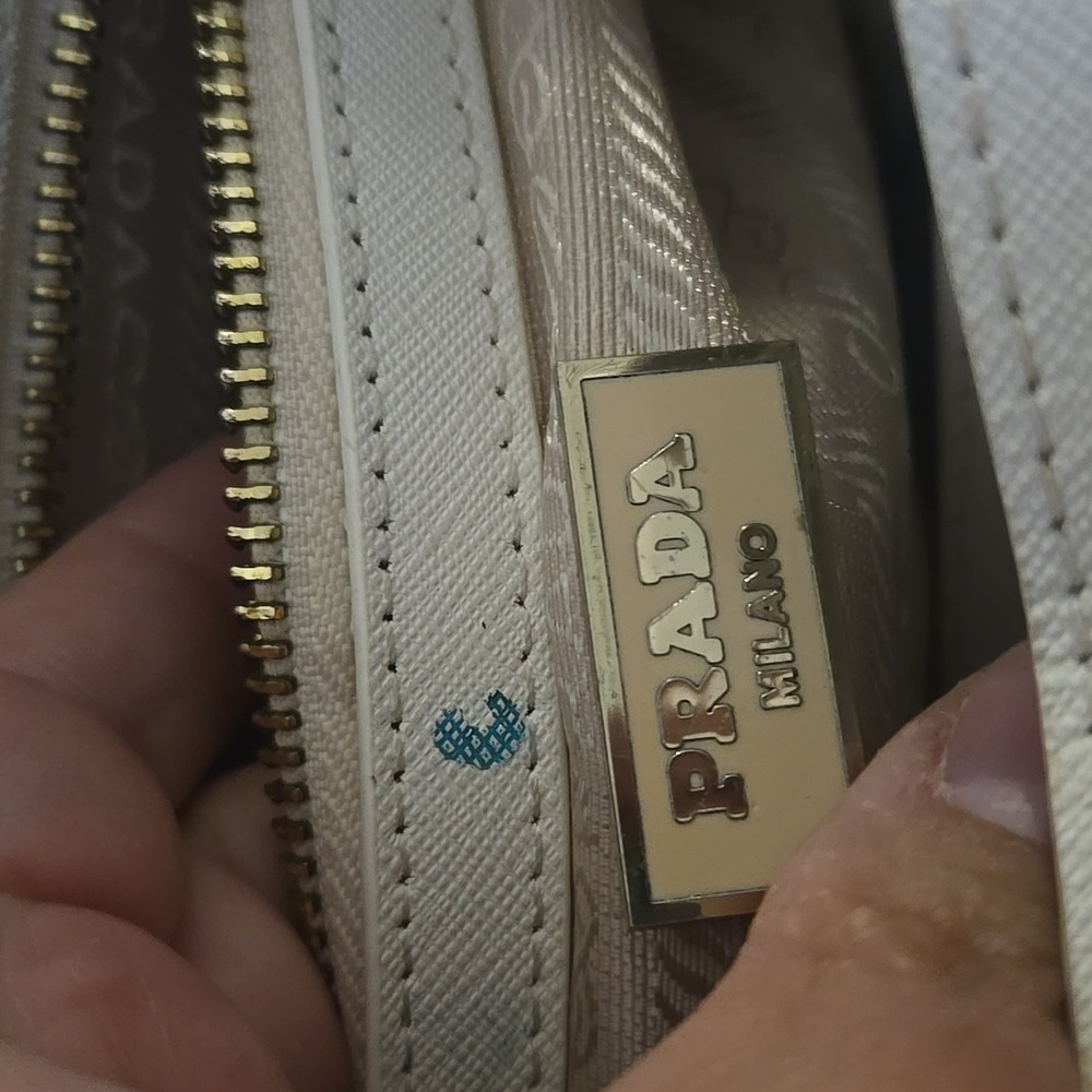 SOLD! Bag Cream/withe - Picture 9 of 13